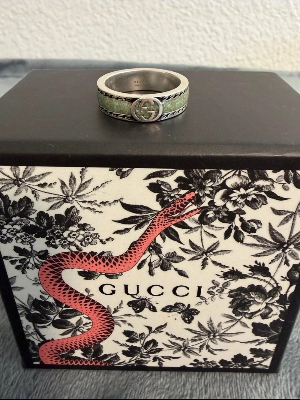 NWT Gucci Interlocking G Howlite Enamel Sterling 925 Silver Ring Sz 19 US 8.75
